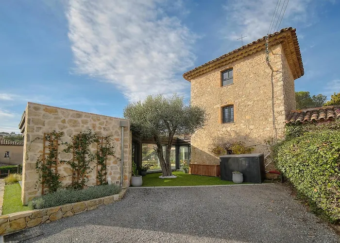 Immogroom - Superbe Villa - Piscine - Vue Mer - Parking - Clim Vallauris
